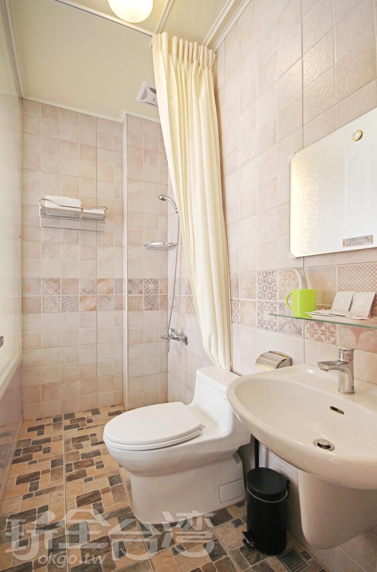 Sun Moon Lake Friday Inn Guest House Yuchi Phòng bức ảnh